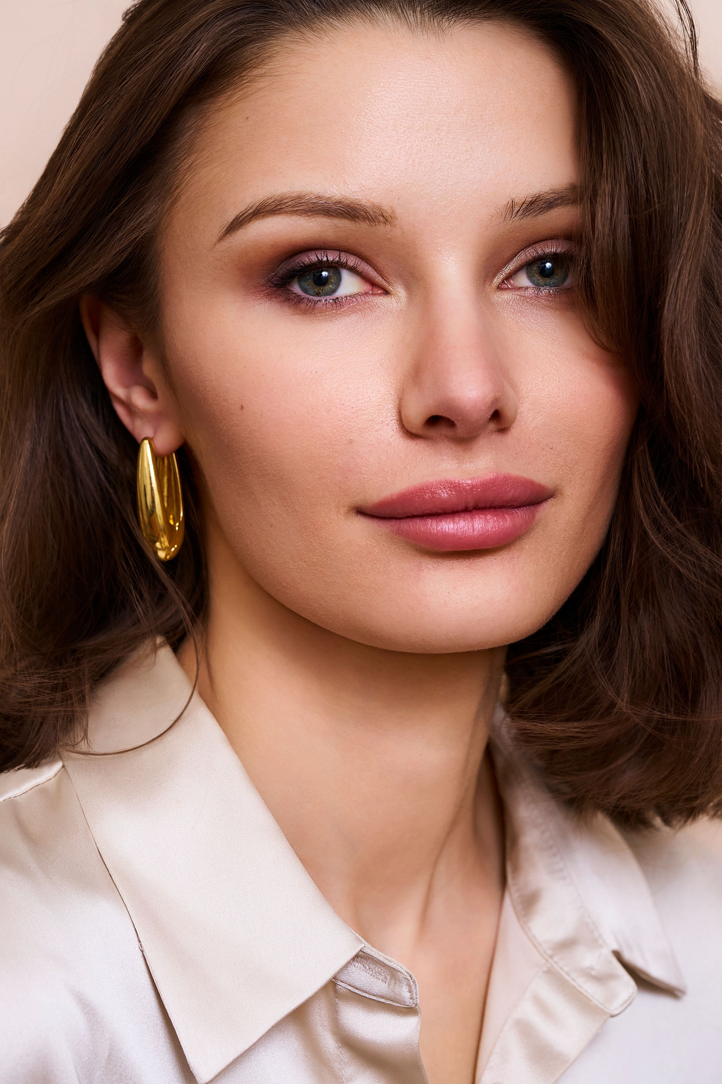 Gold "U" Pierced Earrings