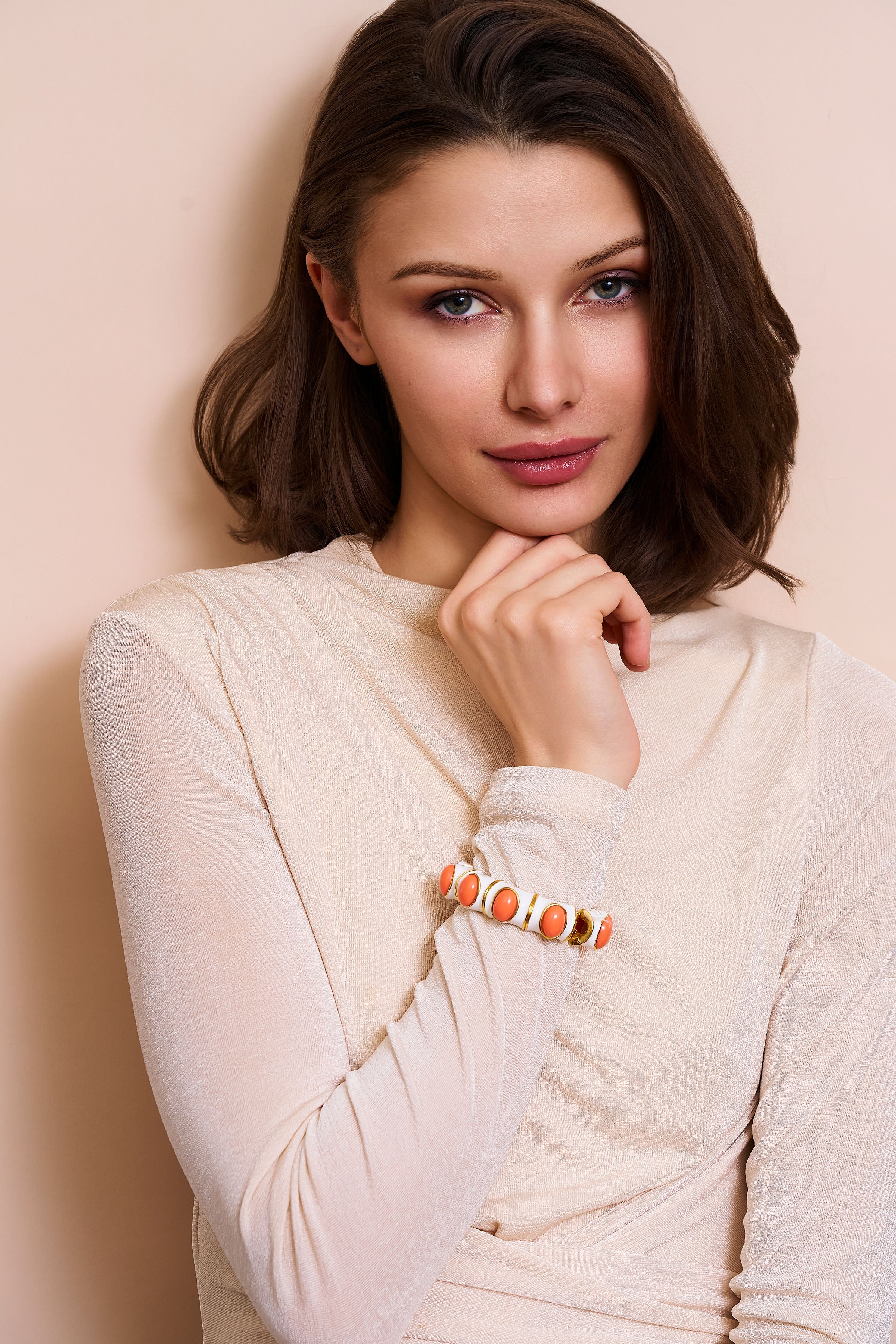 White & Coral Cabochons Bracelet