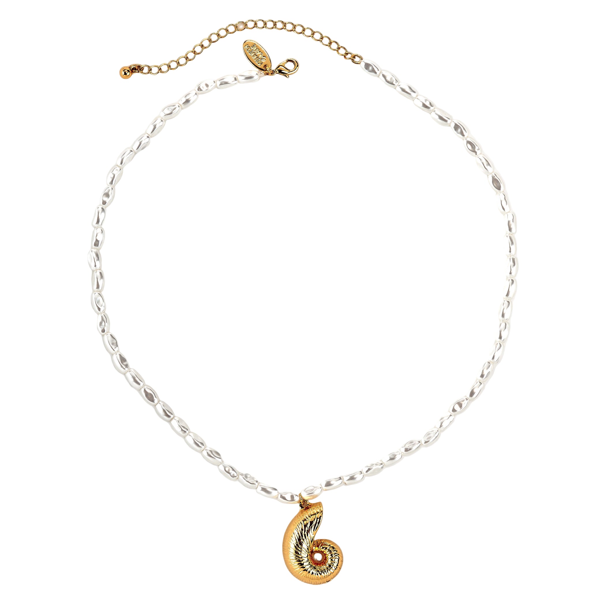 Seashell Pendant Necklace