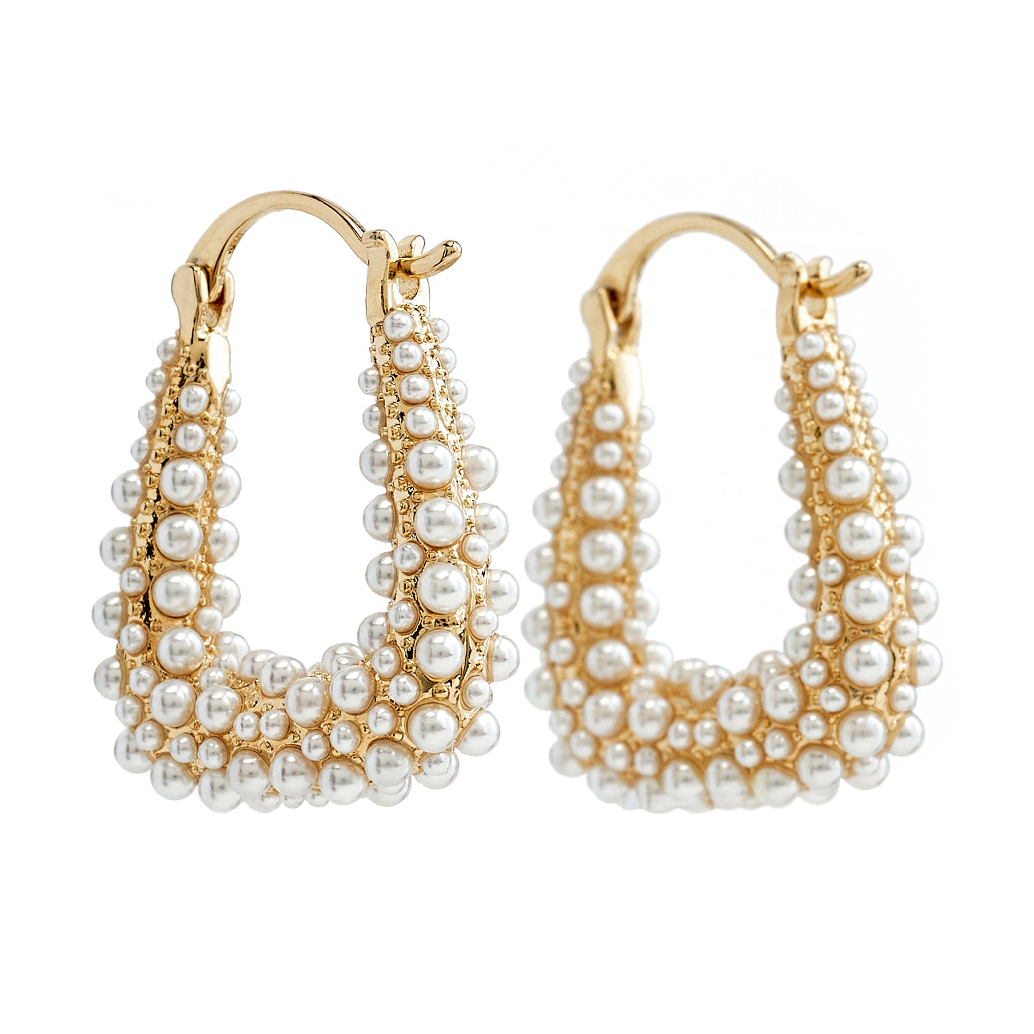 Pearl Cluster Triangle Pierced Earrings