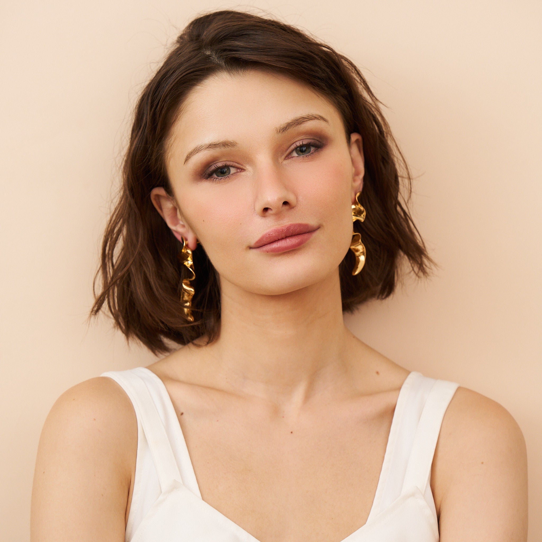 Textured Swirl Drop Pierced Earrings - Gold