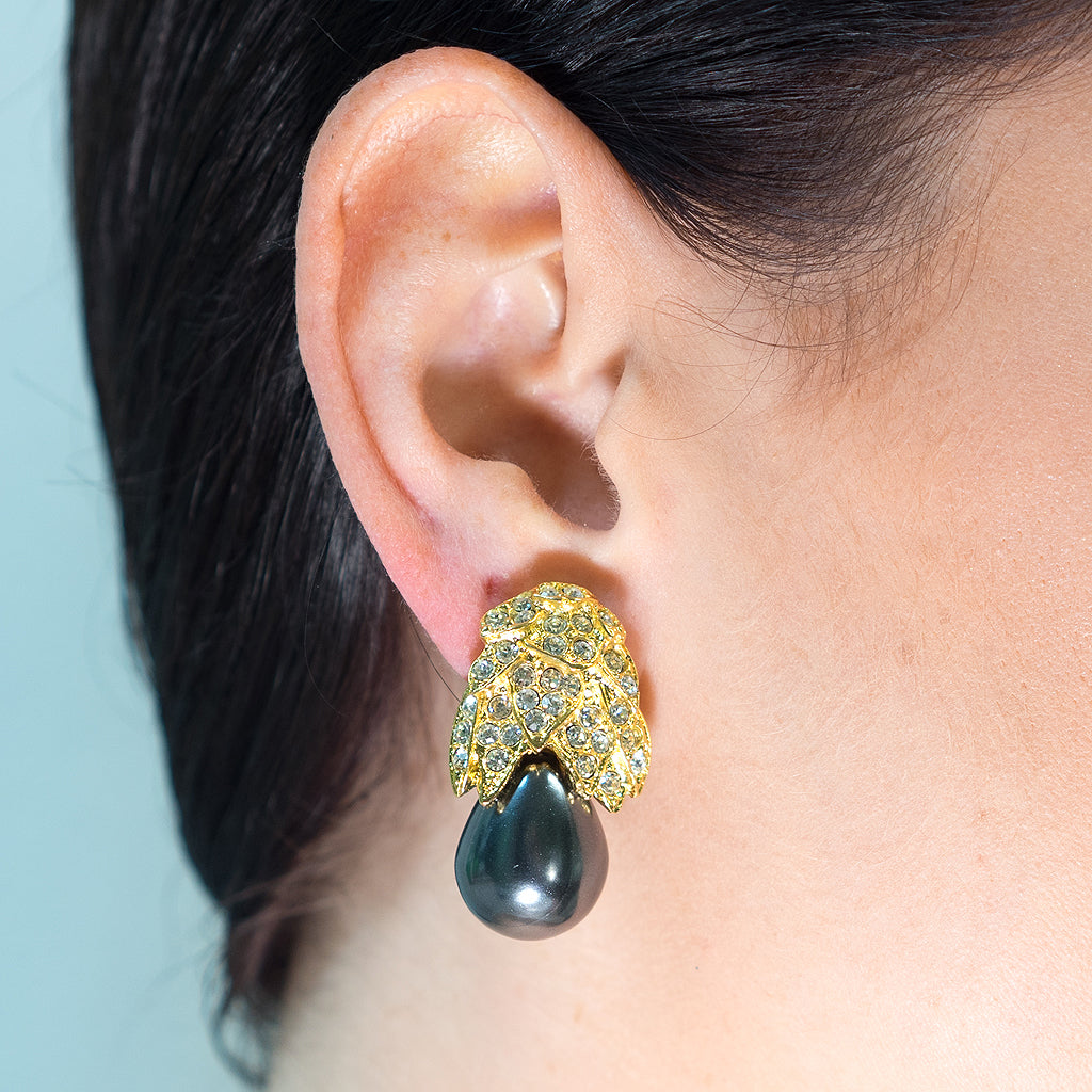 Feathered Grey Pearl Clip-On Earrings