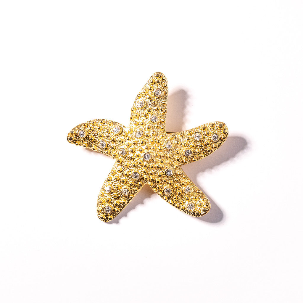 Similar Items to Gold Tone Rhinestone Goldfish Brooch Similar Items to Gold Tone Rhinestone Goldfish Brooch