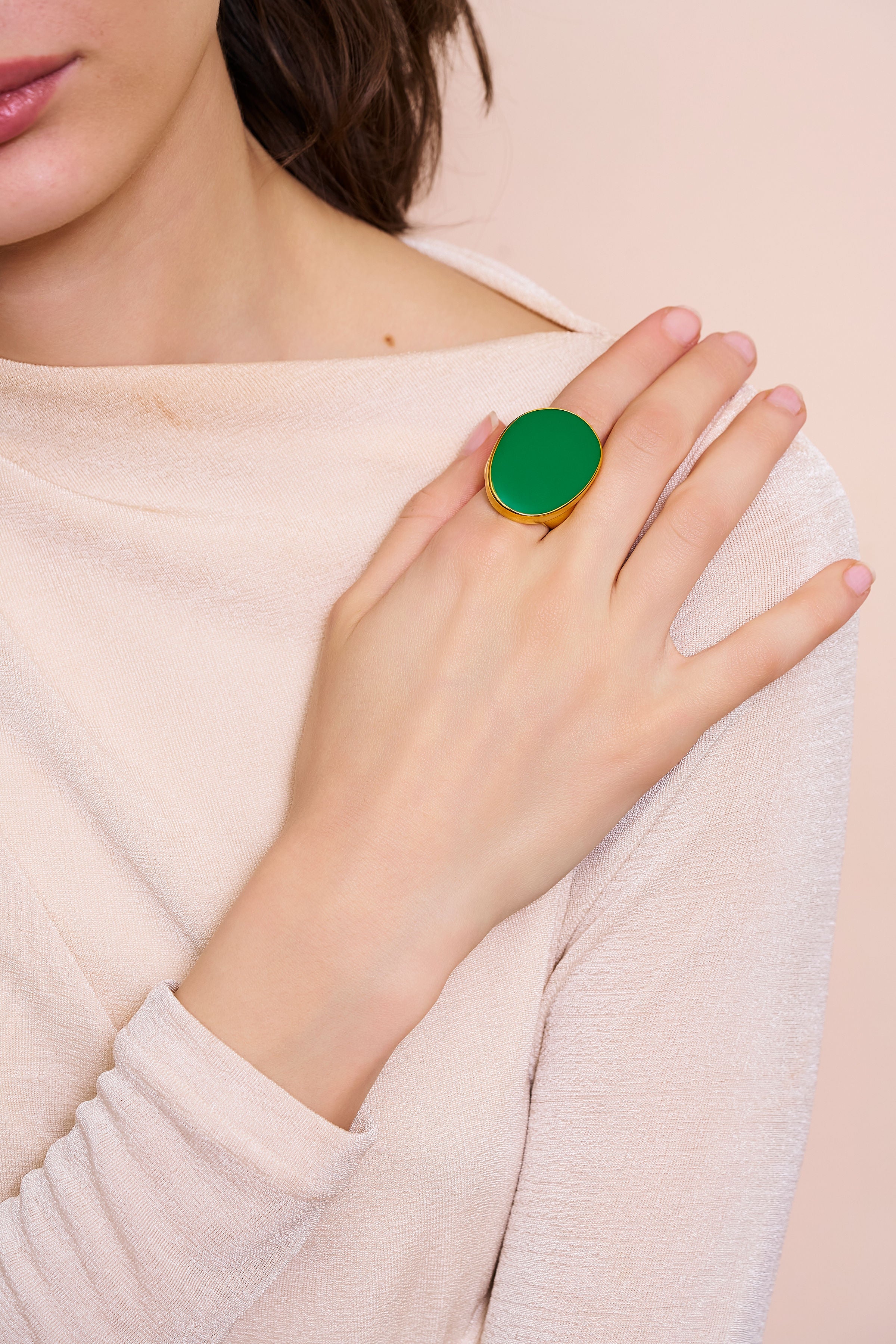 Green Kidney Ring