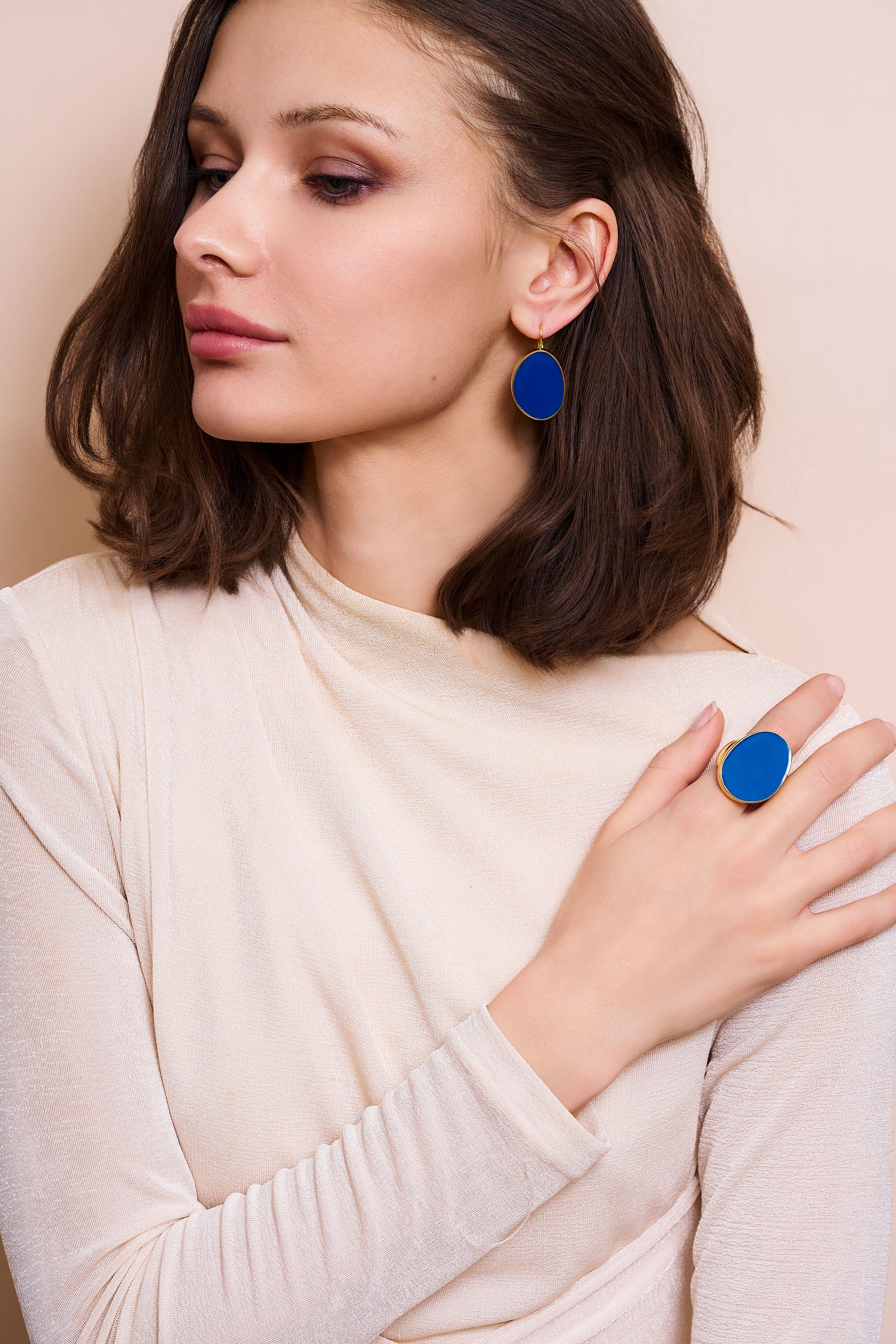 Blue Kidney Pierced Earrings