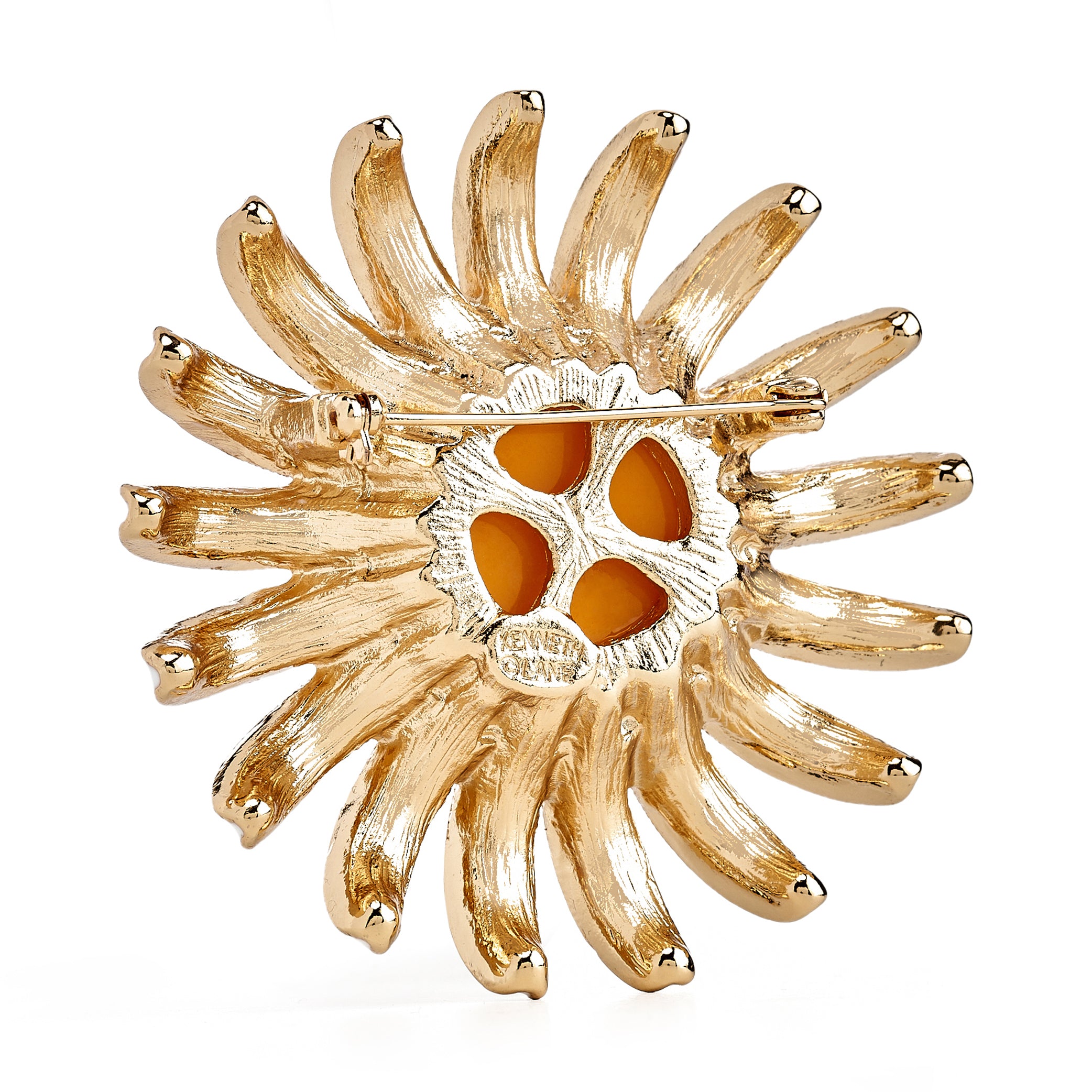White & Yellow Daisy Pin