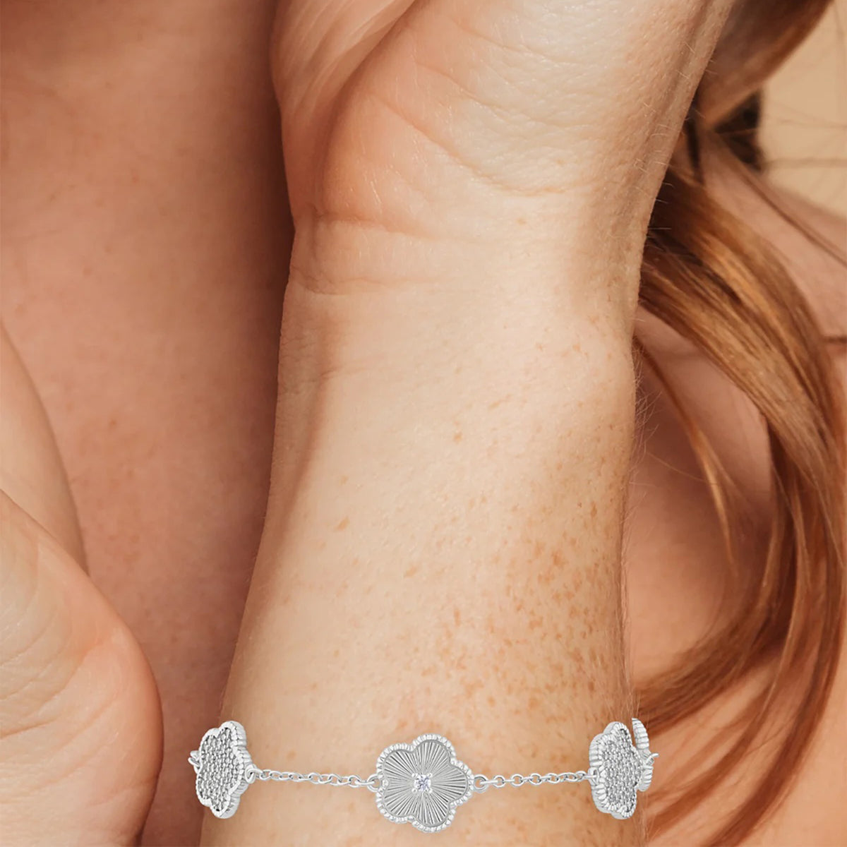 Alternating Pave Clover Bracelet