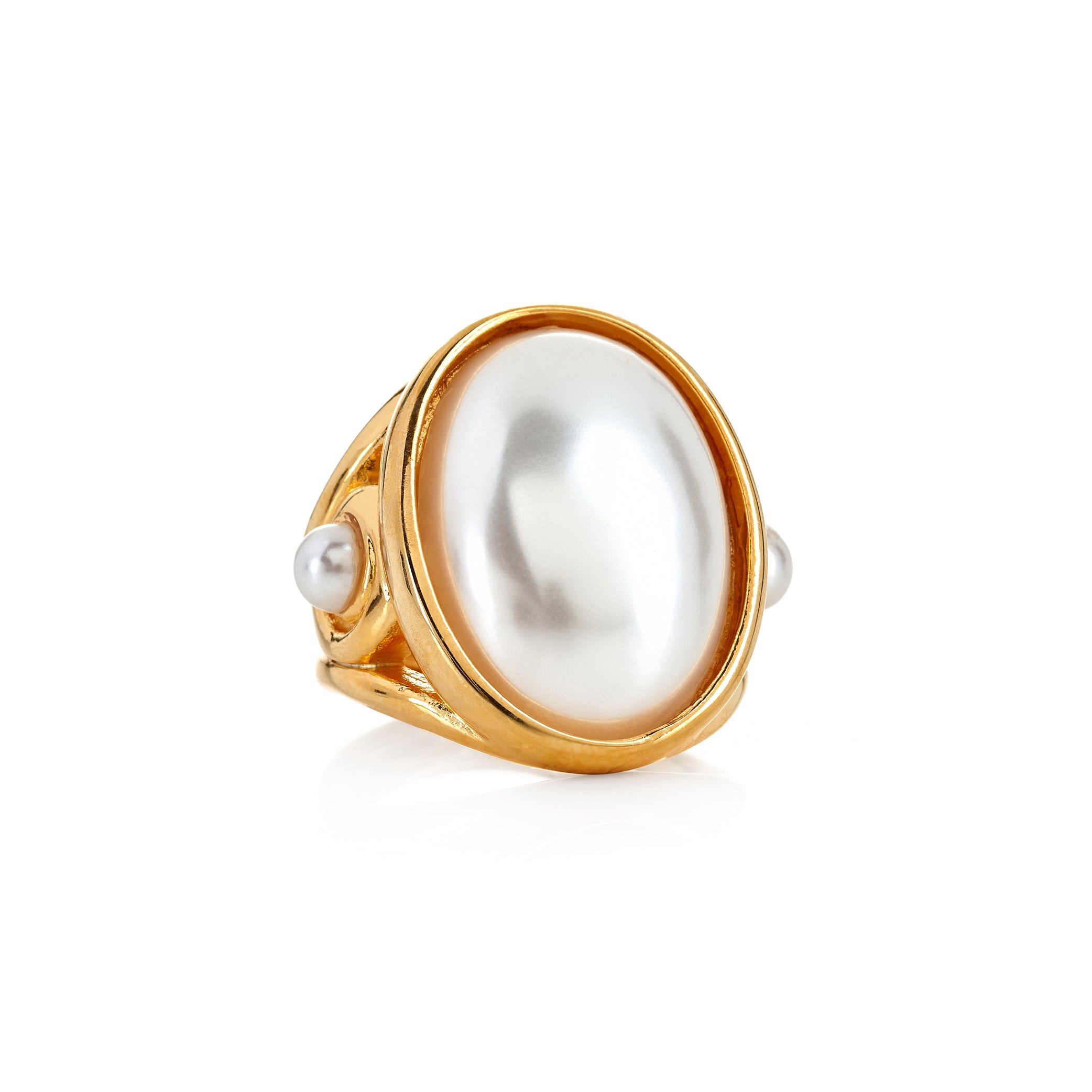 Gold Pearl Cabochon Ring