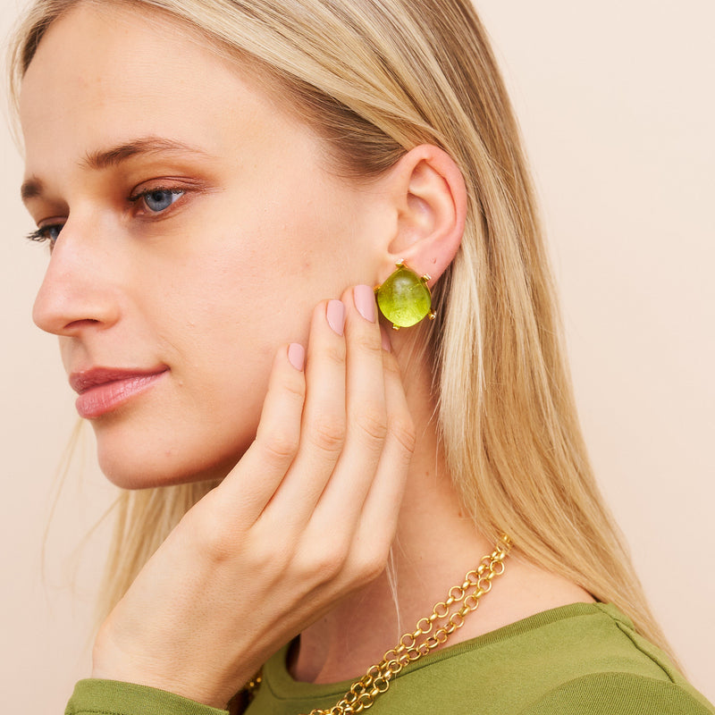 Peridot Nugget Gold Clip Earrings