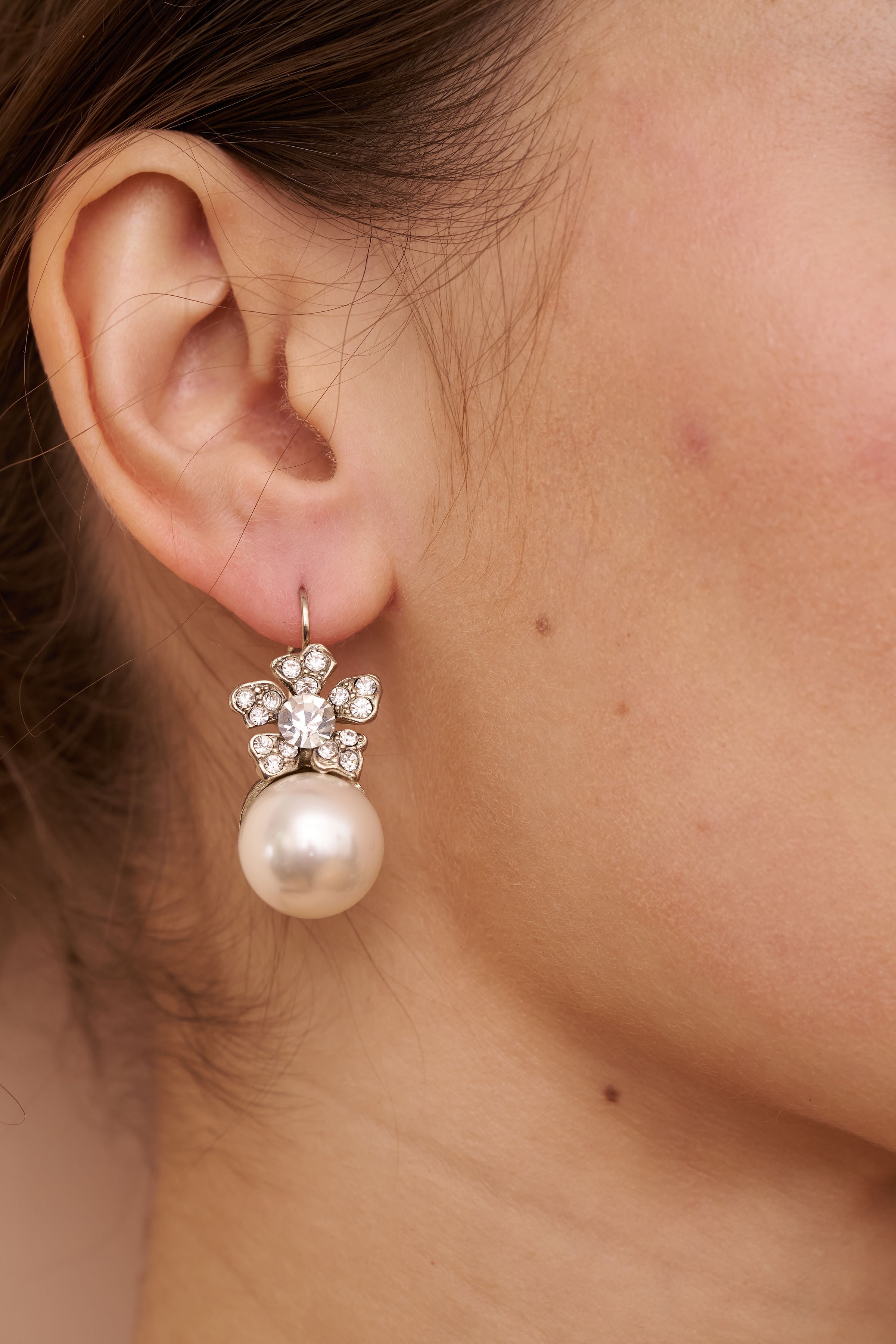 Pearl Flower Eurowire Earrings