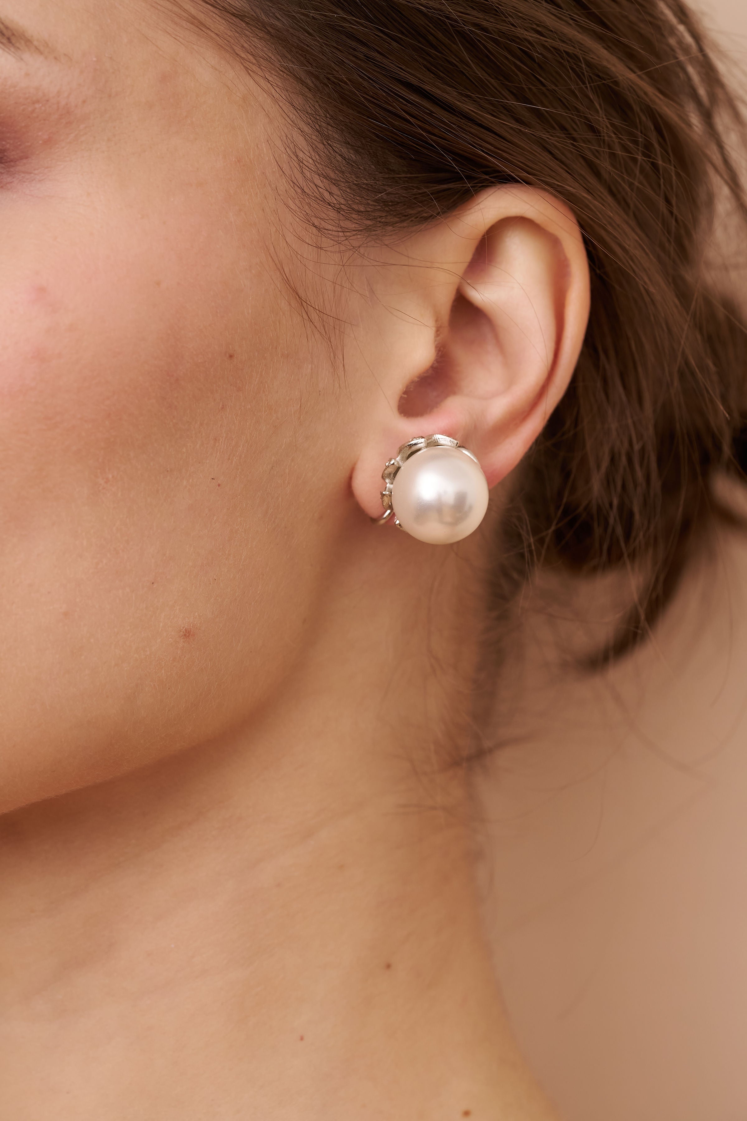 Pearl Flowerbud Earrings