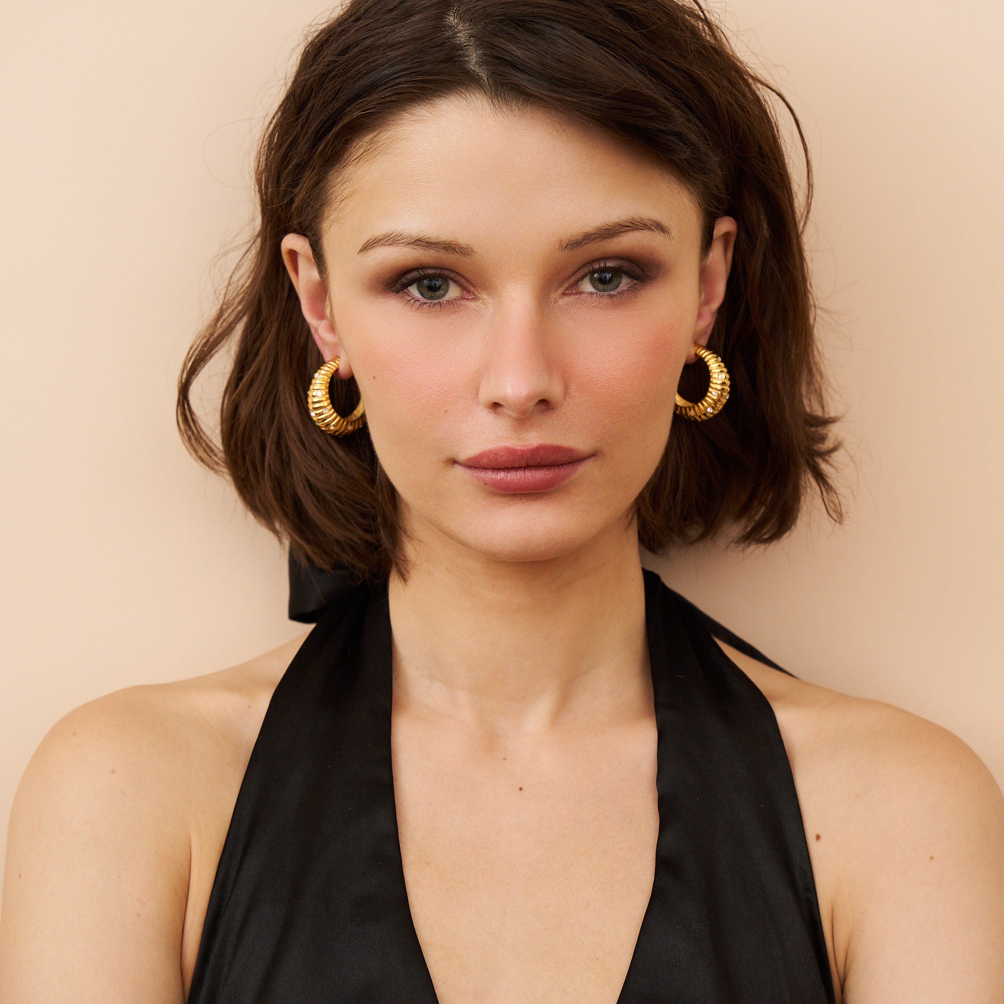 明日値段戻します。Engraved Hoop Earring Metal Mohawk Hoop Earring – MARIA TASH