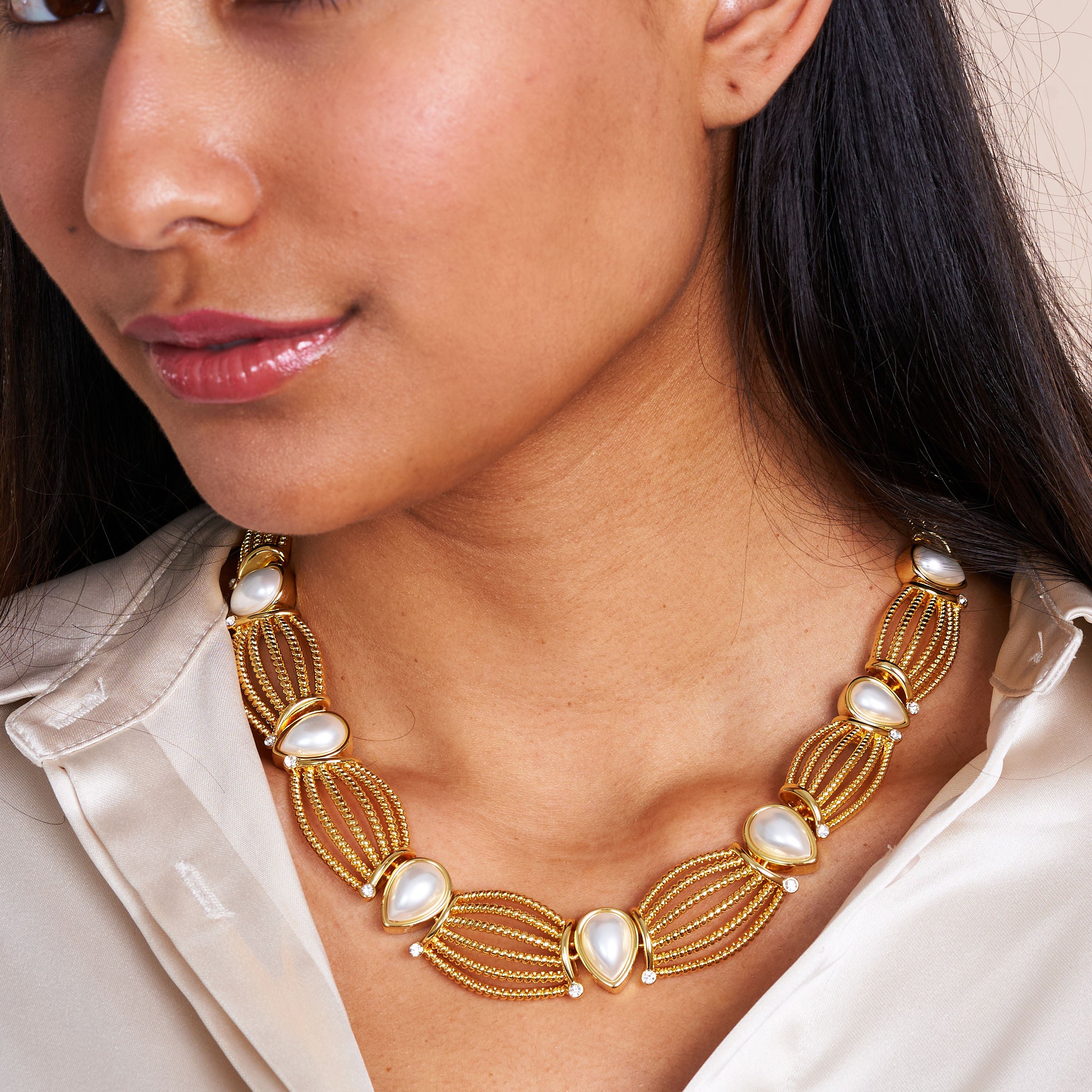 Teardrop Pearl & Gold Necklace