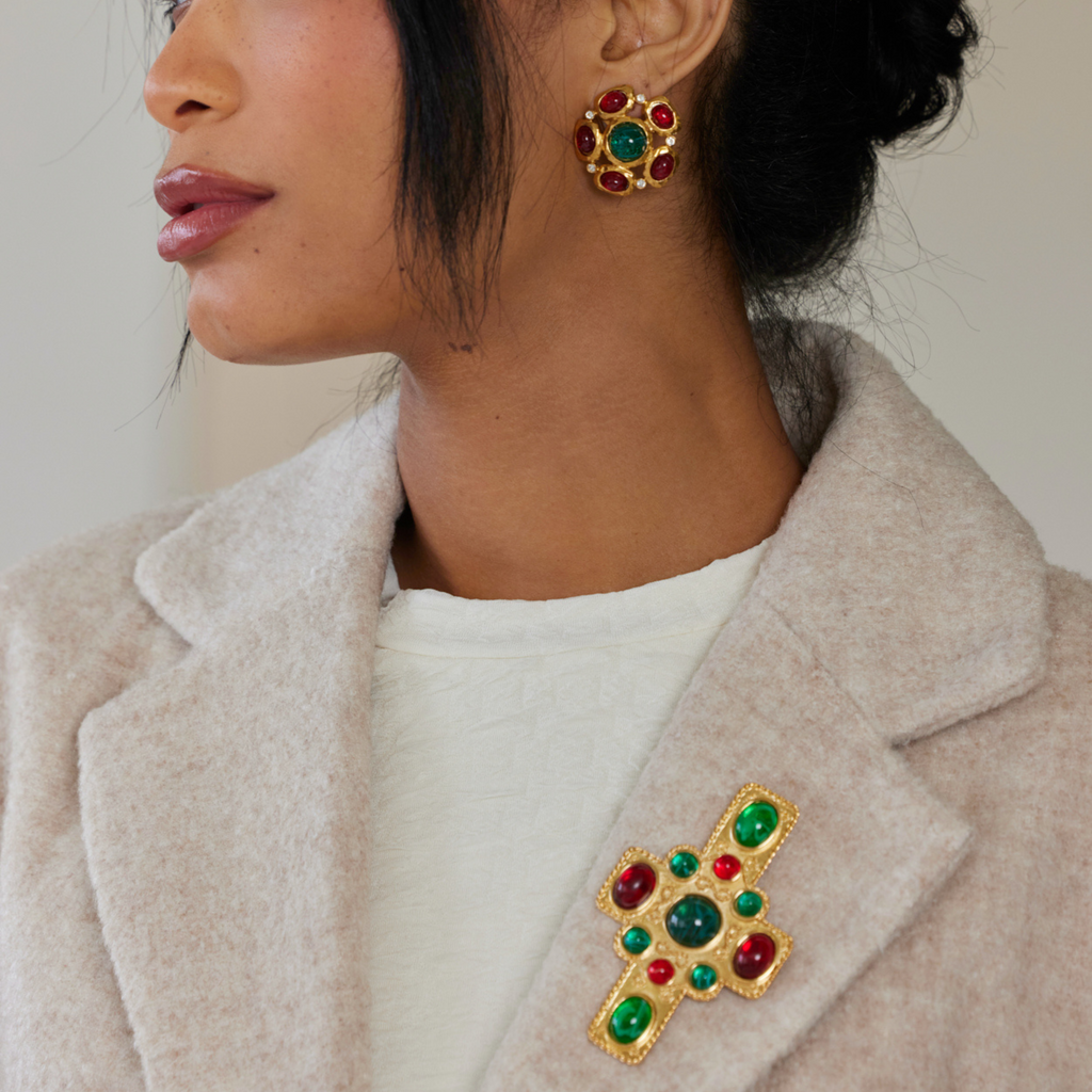 Kenneth Jay Lane Fashion Jewelry. Famous Vintage Fashion Jewelry