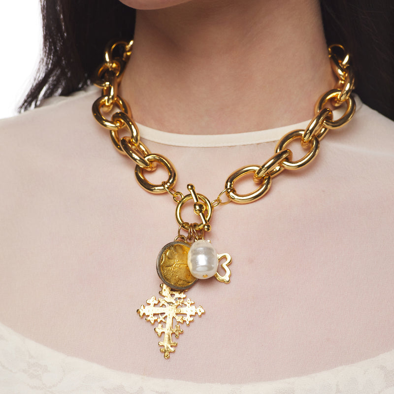 Link Necklace with Pearl & Gold Charms