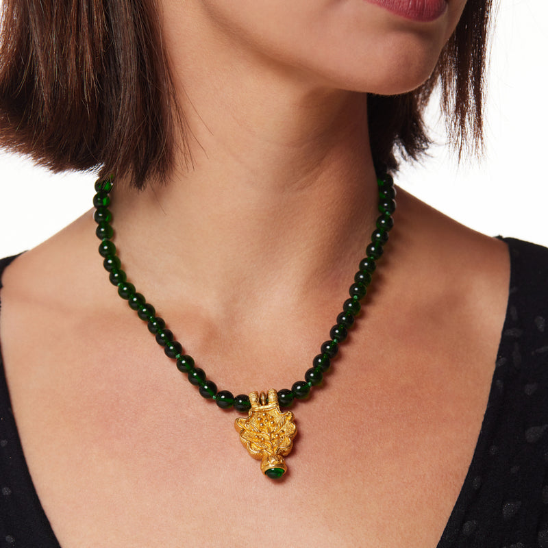 Vintage Emerald & Gold Pendant Necklace