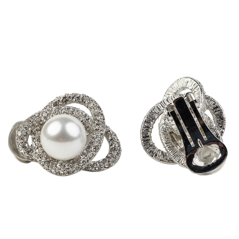 White Pearl Center Clip Earring