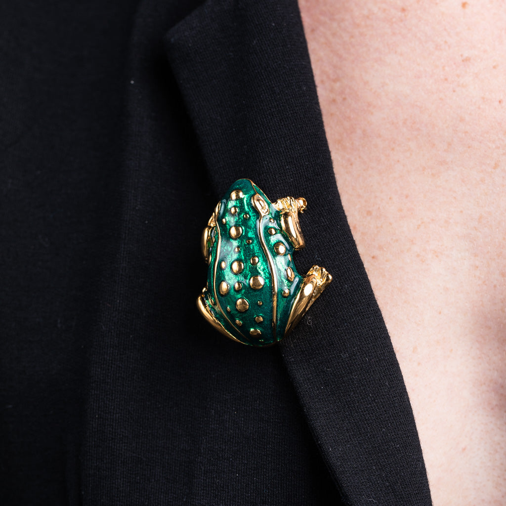 Transparent Green Frog Pin