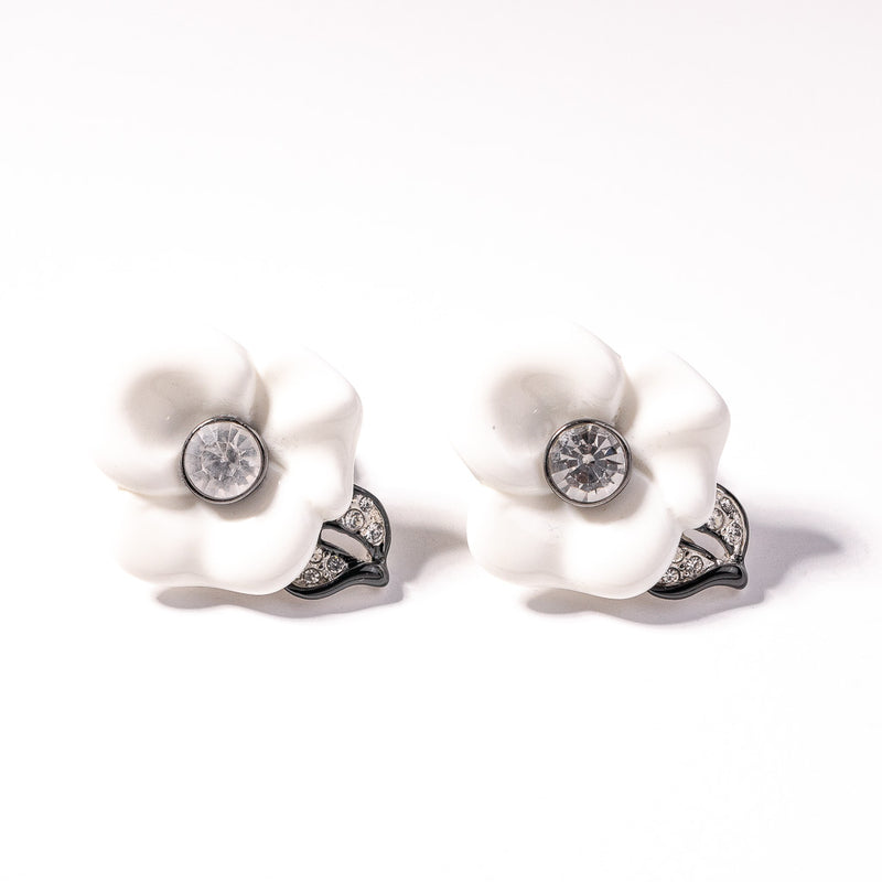 White Flower Clip Earring