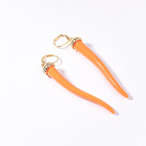 Light Coral Pepper Gold Wire Earring